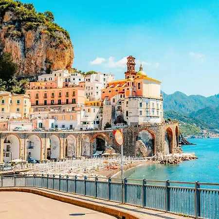 Palazzo Del Giudice Guest house